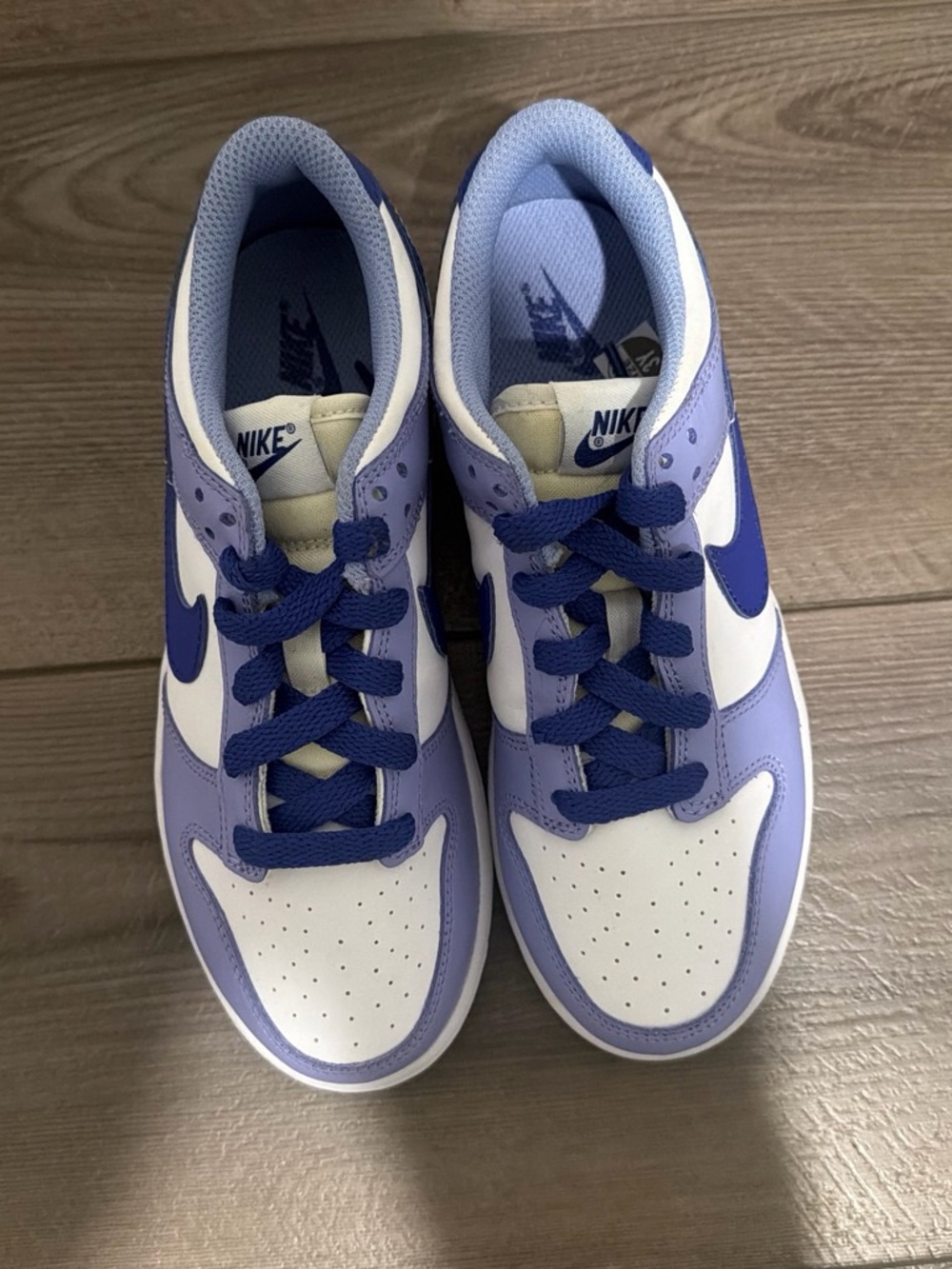 Nike Kids Purple and White Low-Top Sneakers with Blue Swoosh